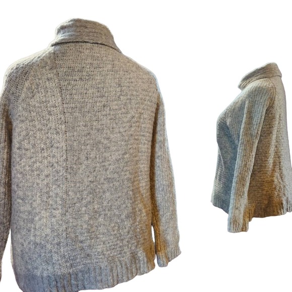 Orvis XL Light Grey Wool-blend cowlneck sweater - Picture 3 of 6